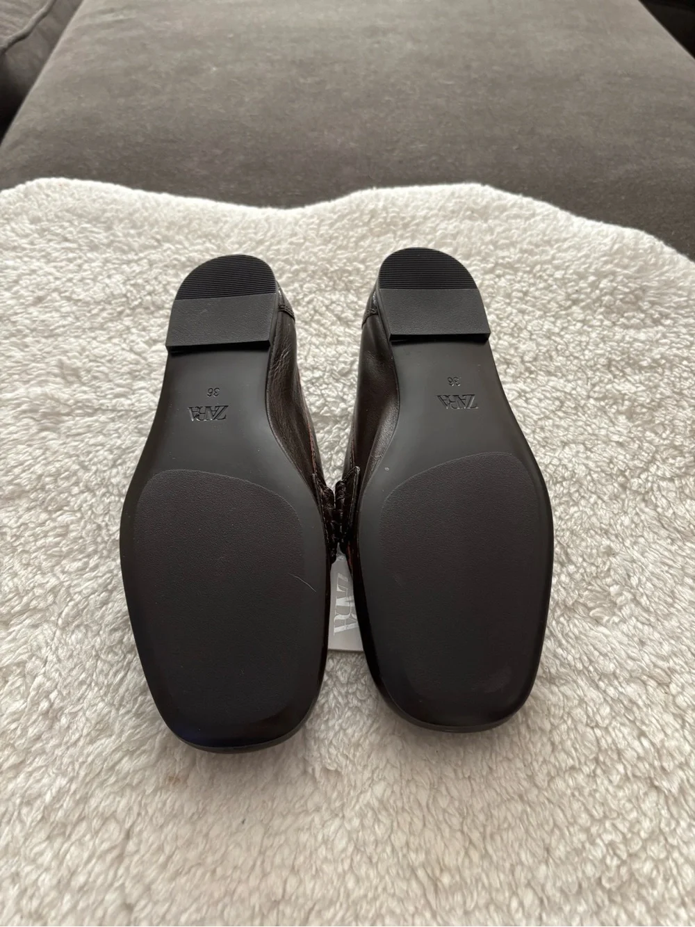 Zara Women's Dark Brown Leather Loafers